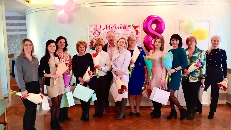 8 марта